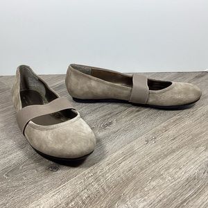 3/$20 Sonoma Flats, Size 8.5